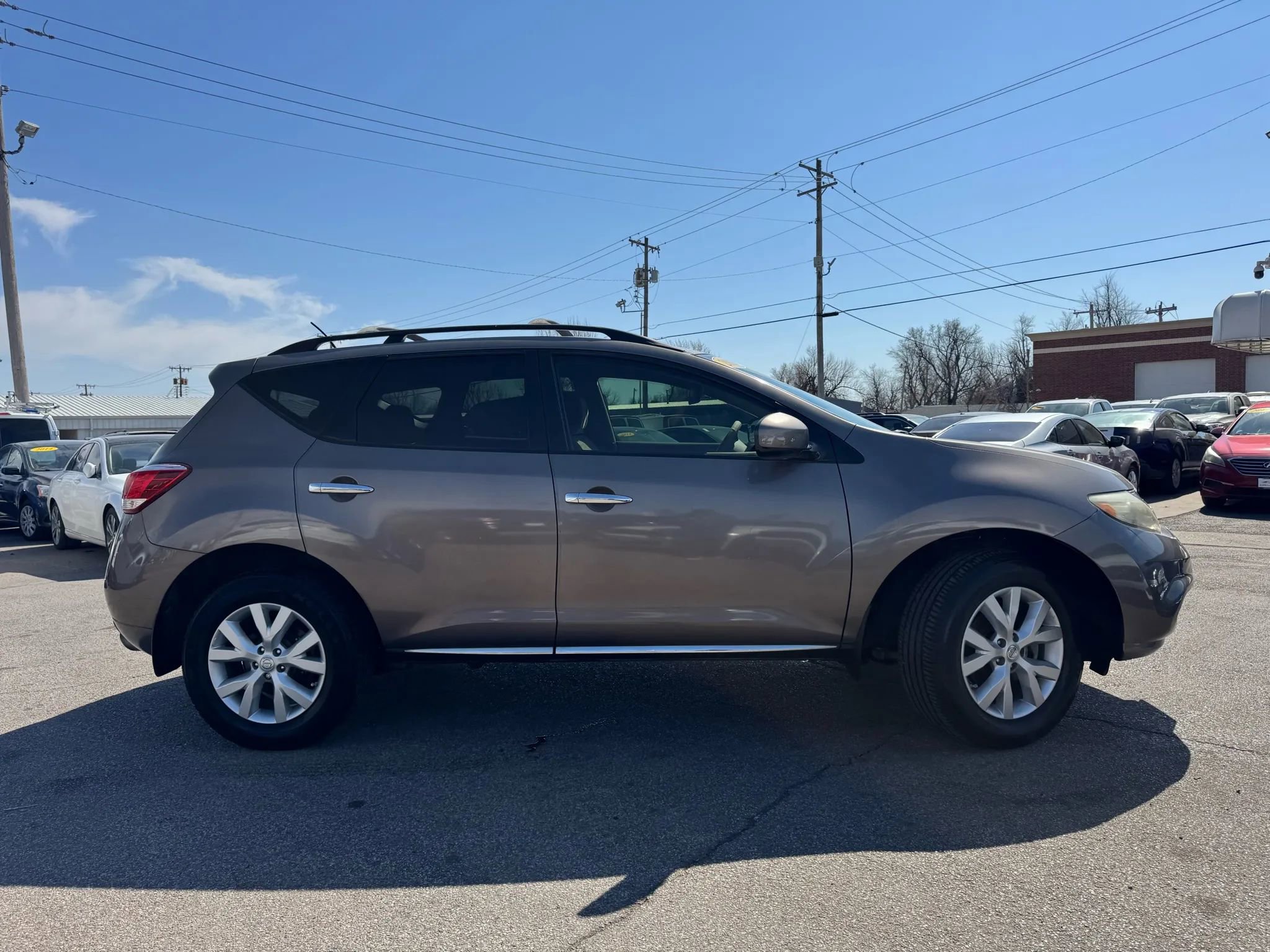 Used 2013 Nissan Murano SV w/ Value Pkg image 2