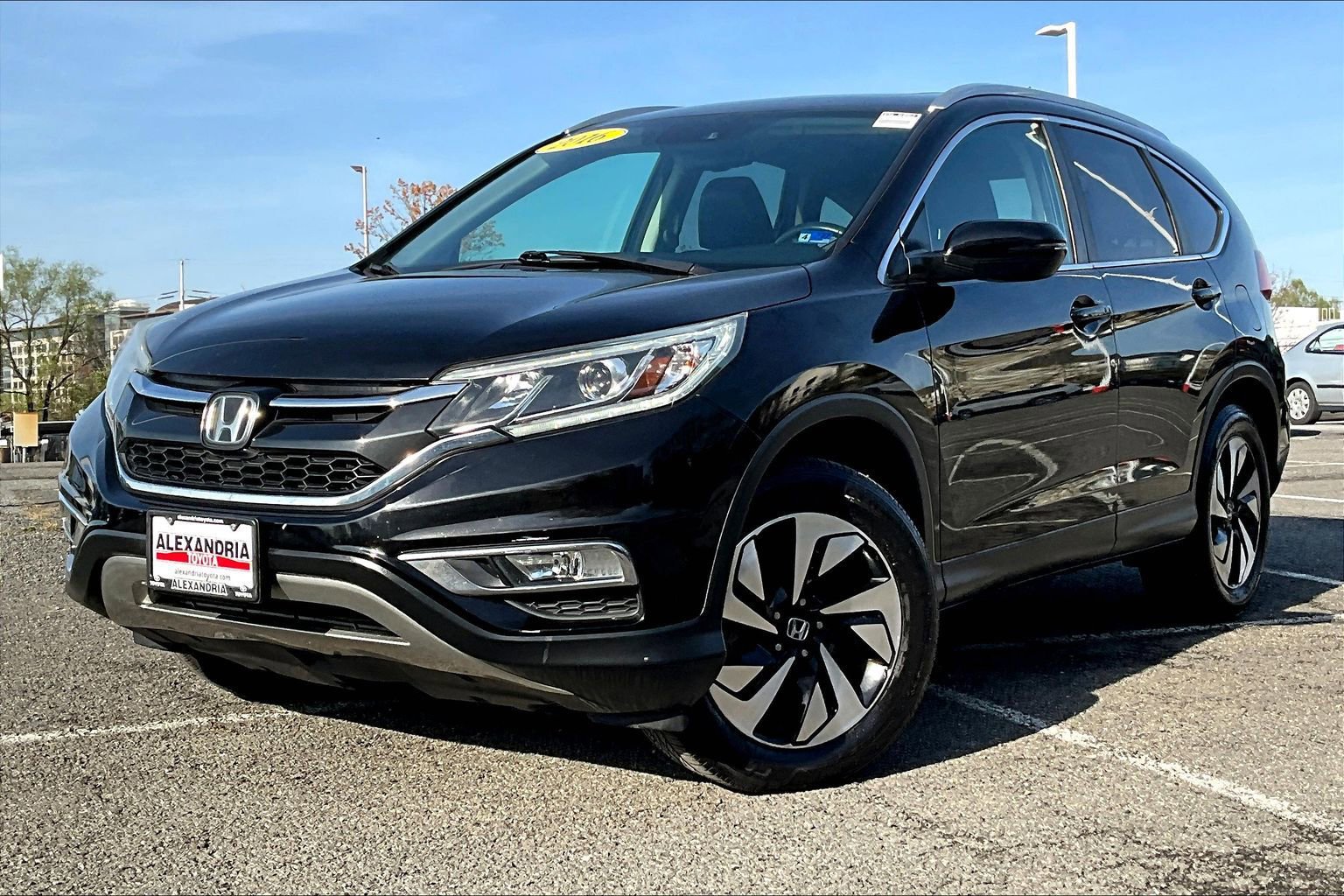 Used 2016 Honda CR-V Touring image 1