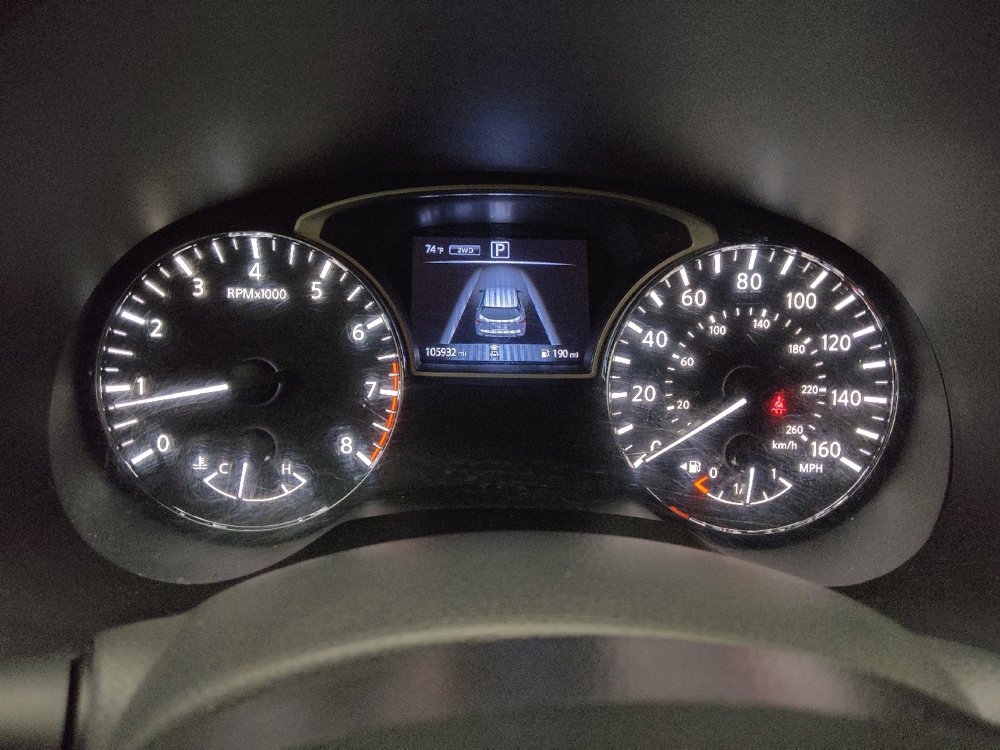 Used 2018 Nissan Pathfinder SV AWD/4WD image 23