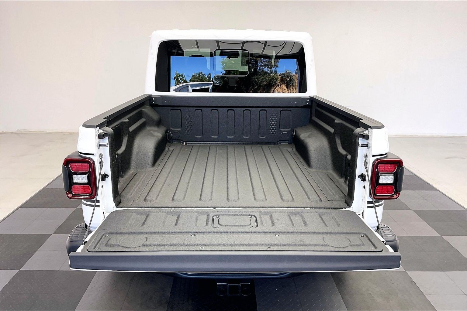 New 2026 Jeep Gladiator Rubicon AWD/4WD image 10