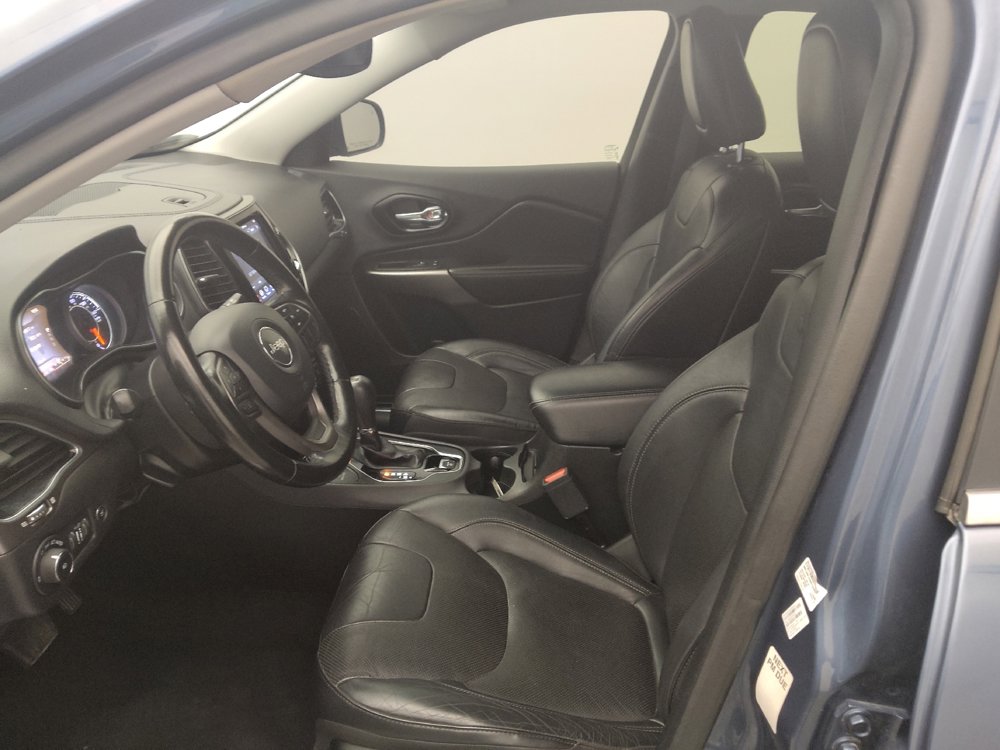 Used 2020 Jeep Cherokee Limited AWD/4WD image 17