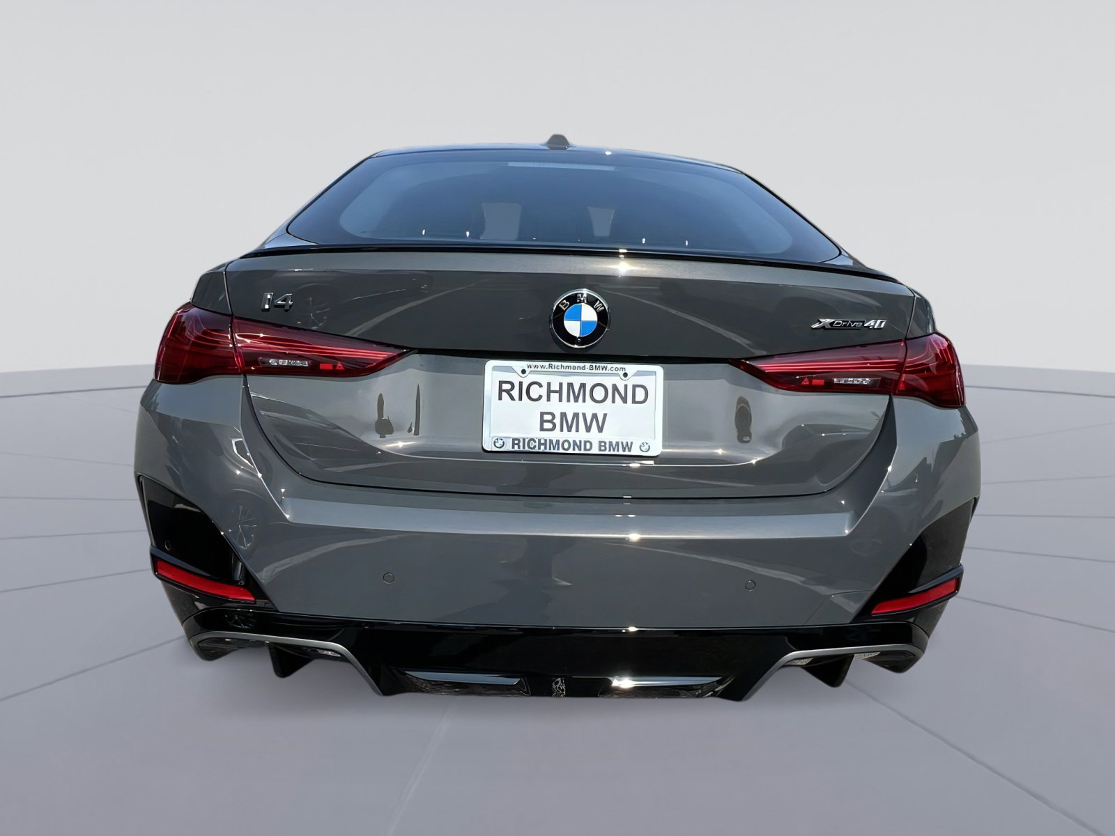 New 2026 BMW i4 xDrive40i w/ M Sport Package AWD/4WD image 4
