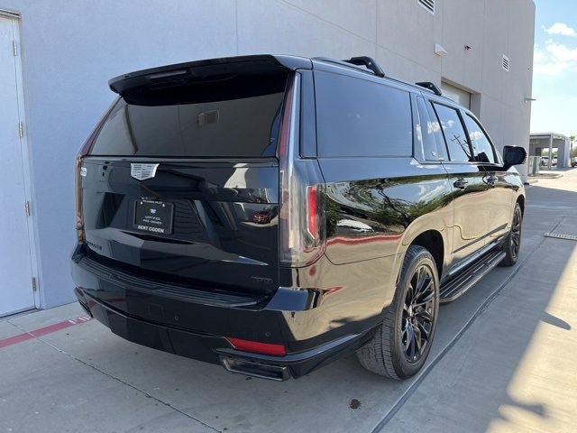 Certified 2022 Cadillac Escalade ESV Sport Platinum w/ LPO, ONYX Package image 5