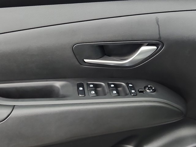 Certified 2023 Hyundai Tucson SE FWD image 25