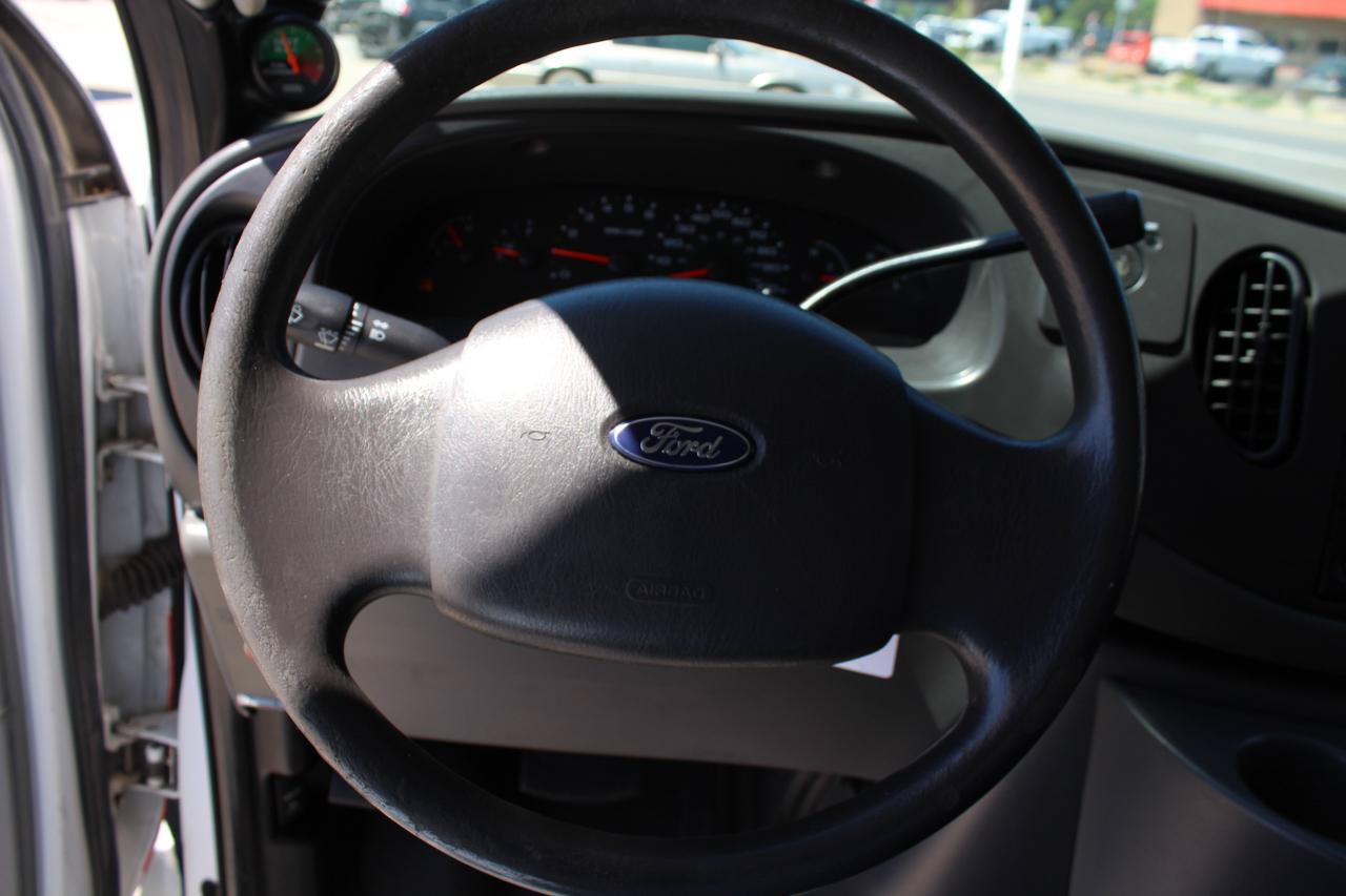 Used 2007 Ford E-450 and Econoline 450 RWD image 15