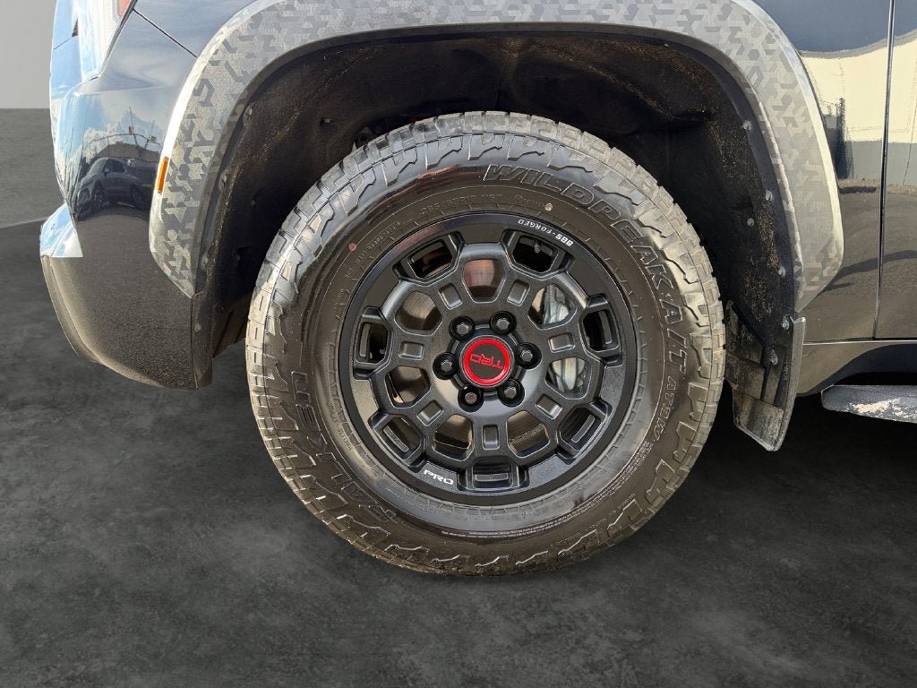Used 2023 Toyota Sequoia TRD Pro AWD/4WD image 4