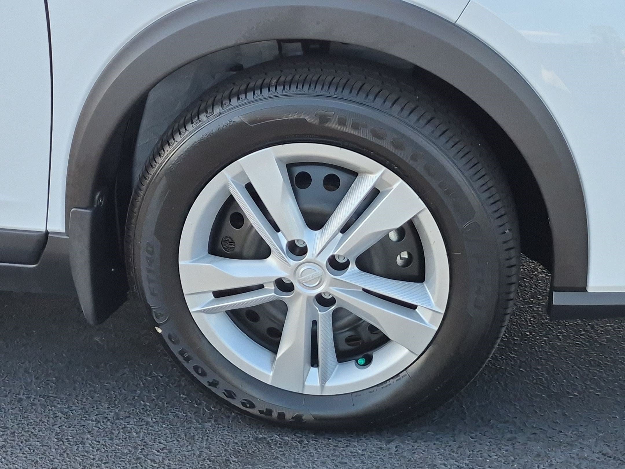 Used 2025 Nissan Kicks Play S FWD image 10