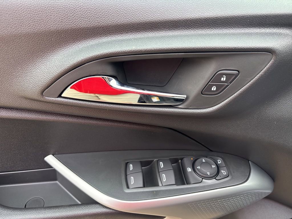 New 2026 Chevrolet Trax LS w/ Driver Confidence Package FWD image 14