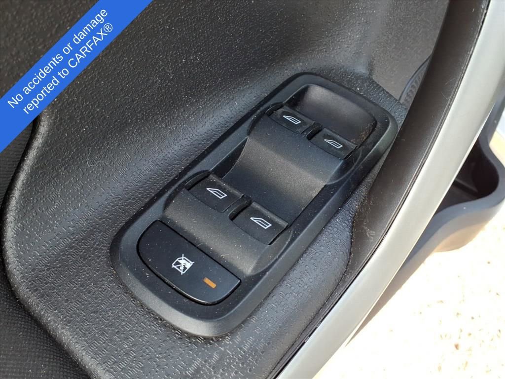 Used 2011 Ford Fiesta SEL image 15