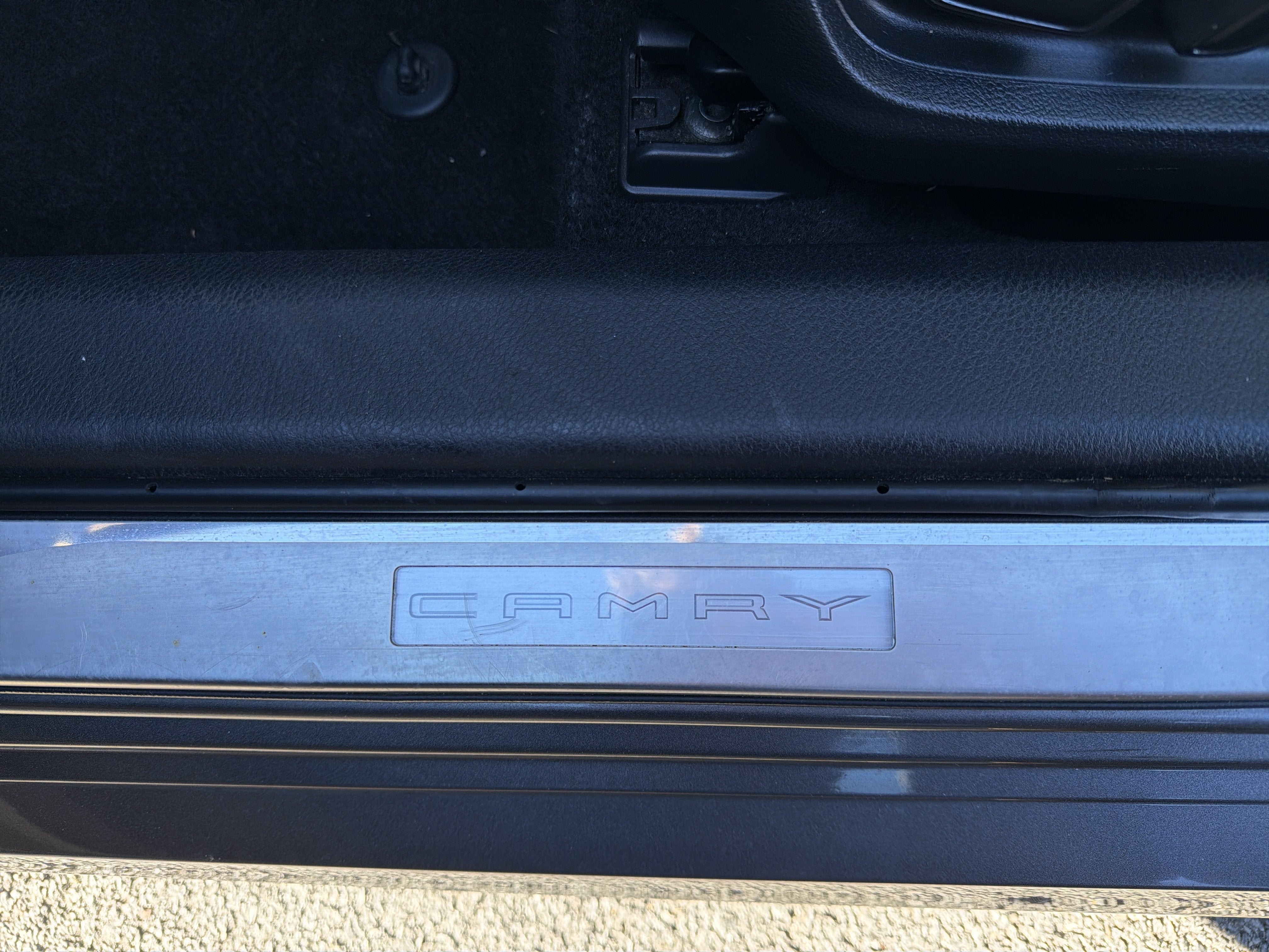 Used 2024 Toyota Camry LE AWD/4WD image 15