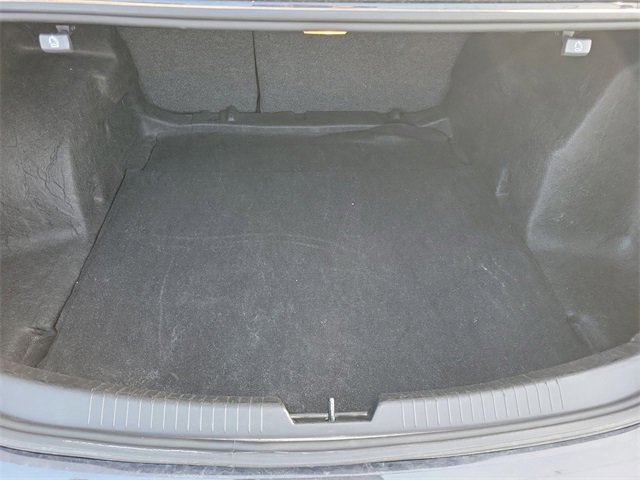 Used 2023 Chevrolet Malibu LT image 30