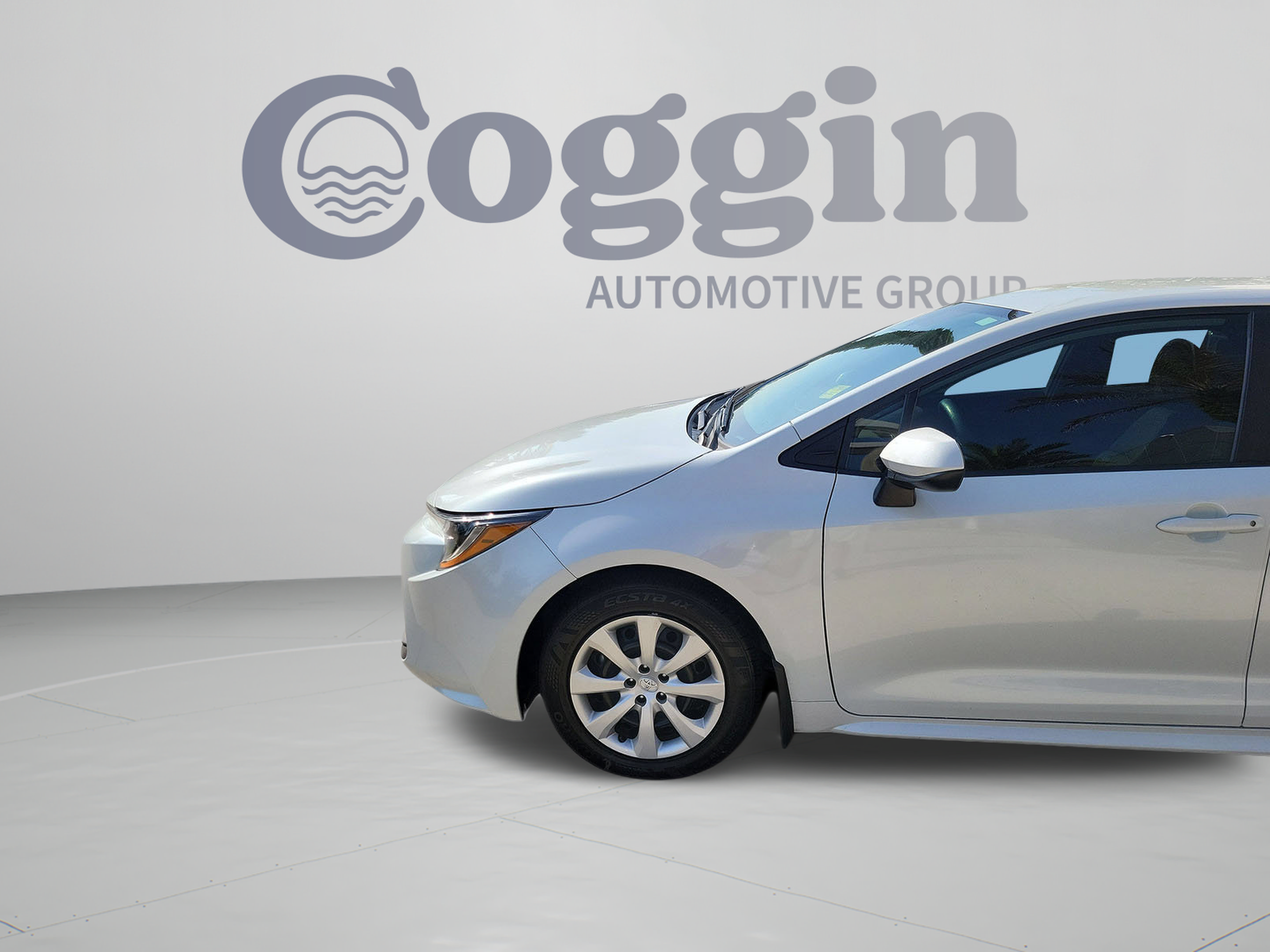 Used 2024 Toyota Corolla LE FWD image 38