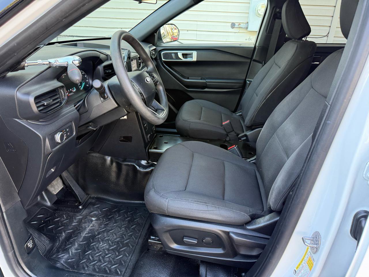 Used 2020 Ford Explorer 4WD Police Interceptor image 12