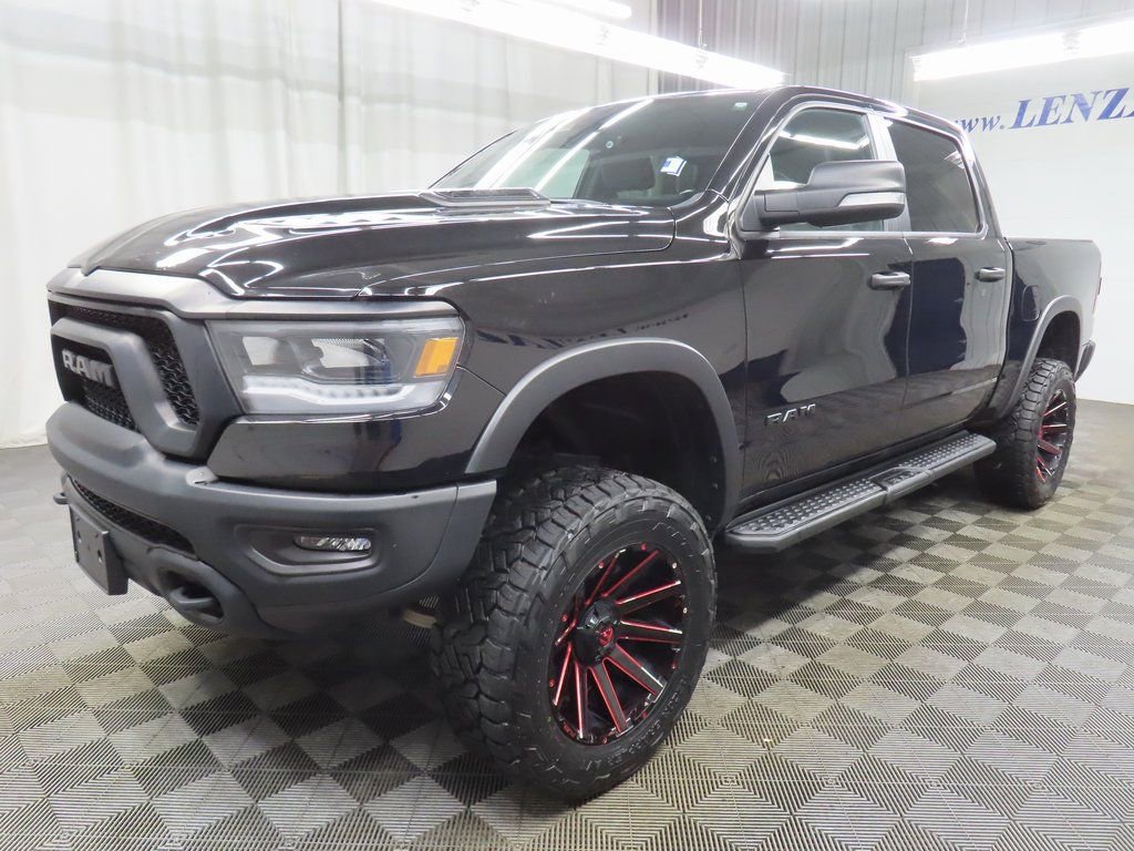 Used 2022 RAM 1500 Rebel w/ Night Edition image 6