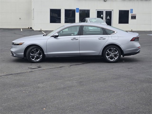 Used 2023 Honda Accord EX image 7