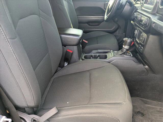 Used 2022 Jeep Wrangler Sport image 17
