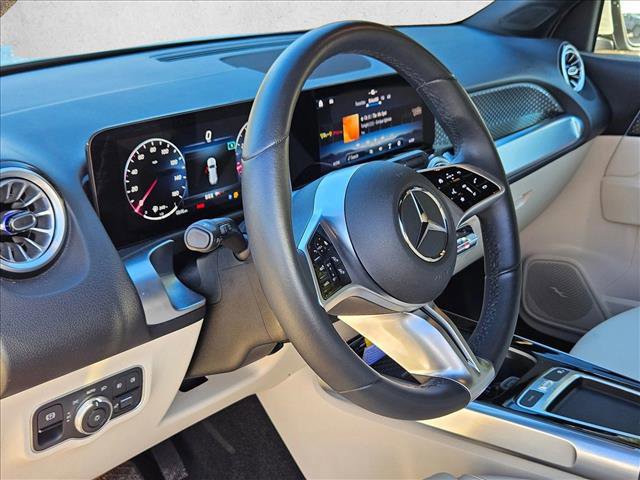 Certified 2025 Mercedes-Benz GLB 250 image 9