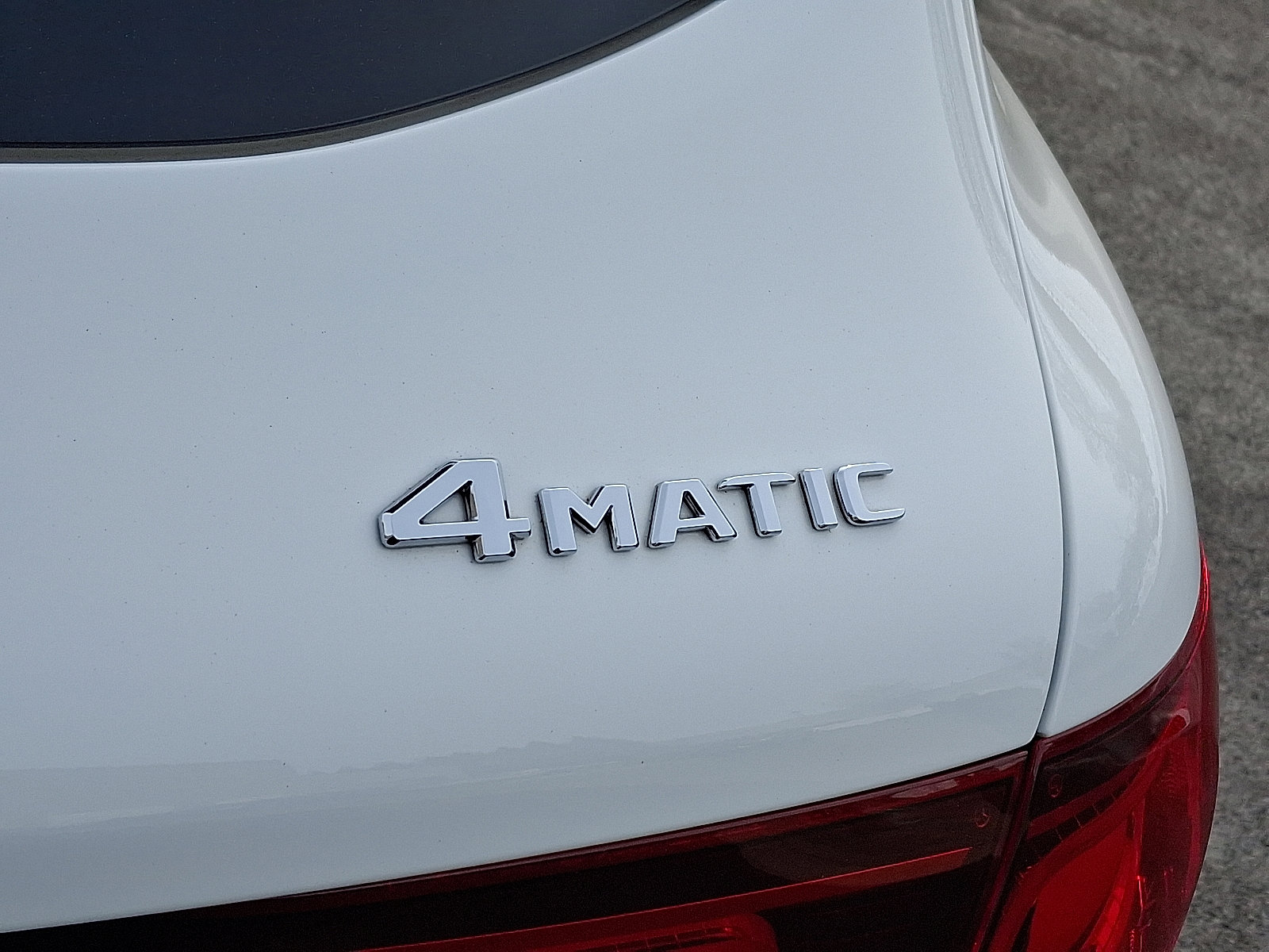 Certified 2022 Mercedes-Benz GLC 300 4MATIC image 33