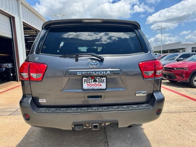 Used 2017 Toyota Sequoia SR5 w/ Premium Package RWD image 6