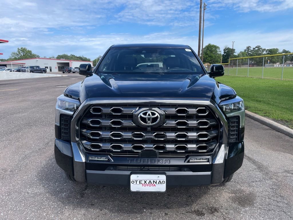 Used 2023 Toyota Tundra Platinum AWD/4WD image 4
