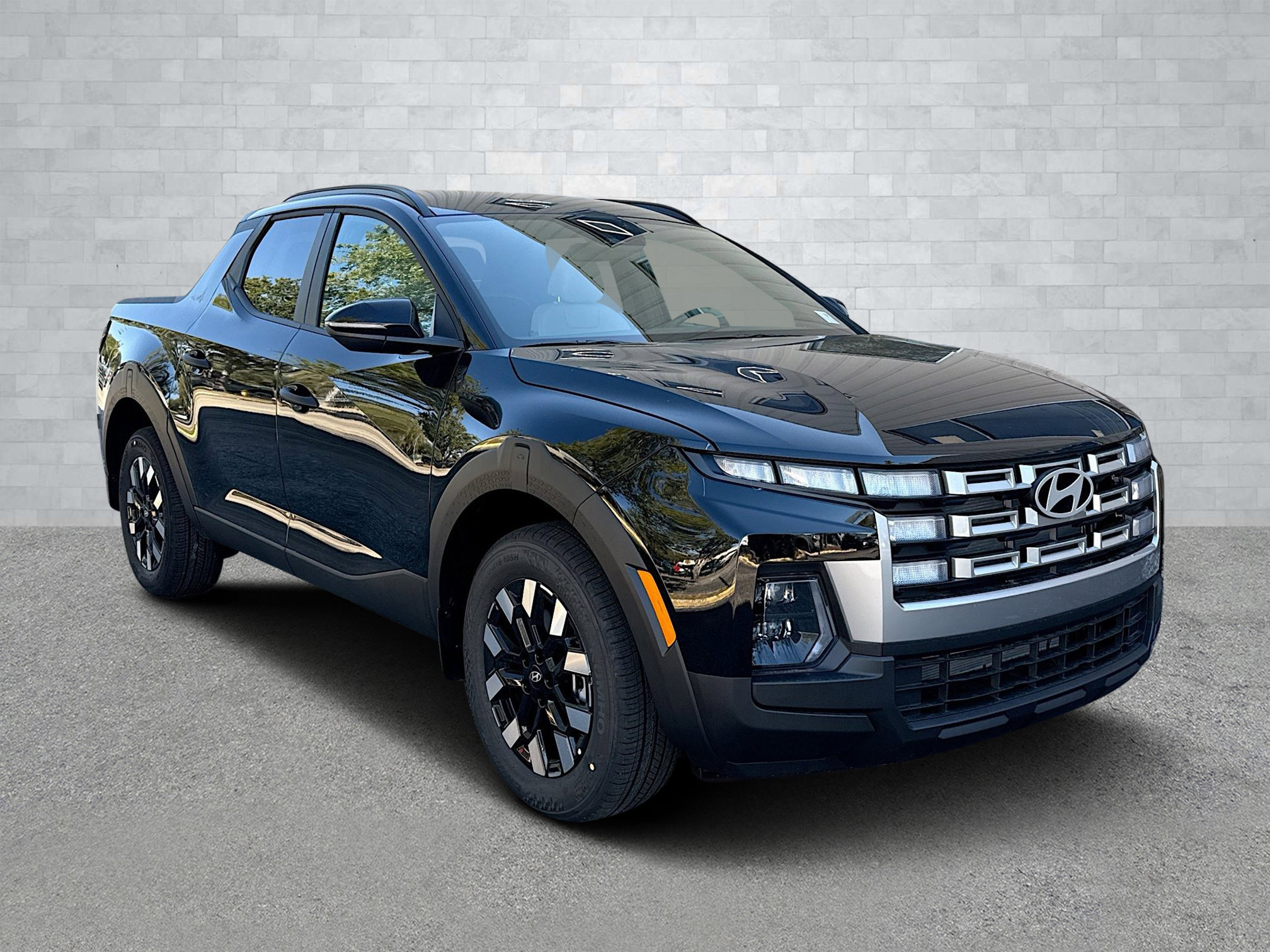 New 2026 Hyundai Santa Cruz SEL FWD image 2