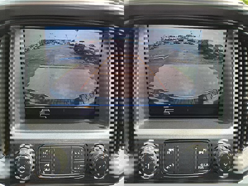 Used 2021 Chevrolet Colorado LT w/ Fleet Safety Package image 18