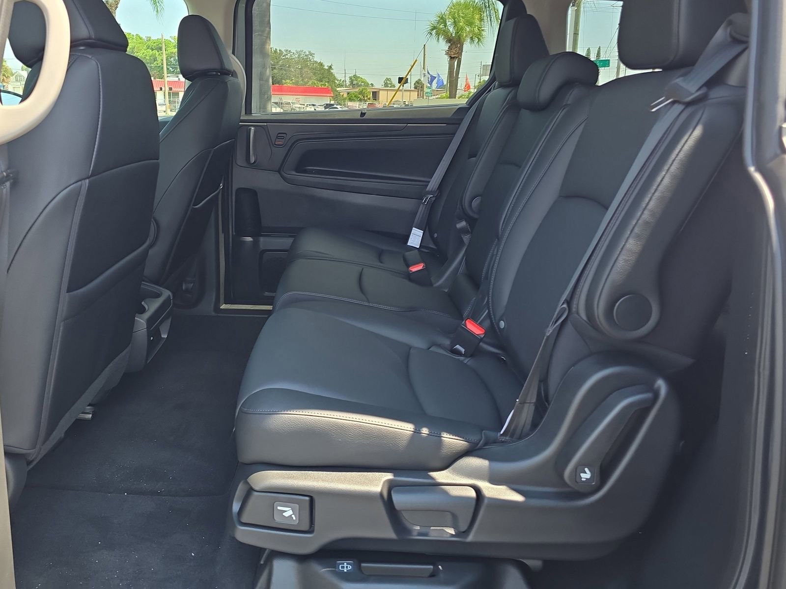 New 2026 Honda Odyssey EX-L image 15