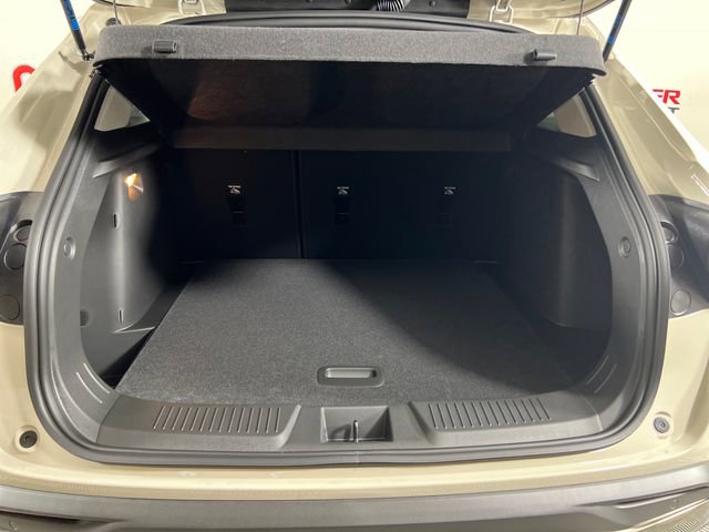 New 2026 Chevrolet Trax ACTIV w/ Sunroof Package image 22