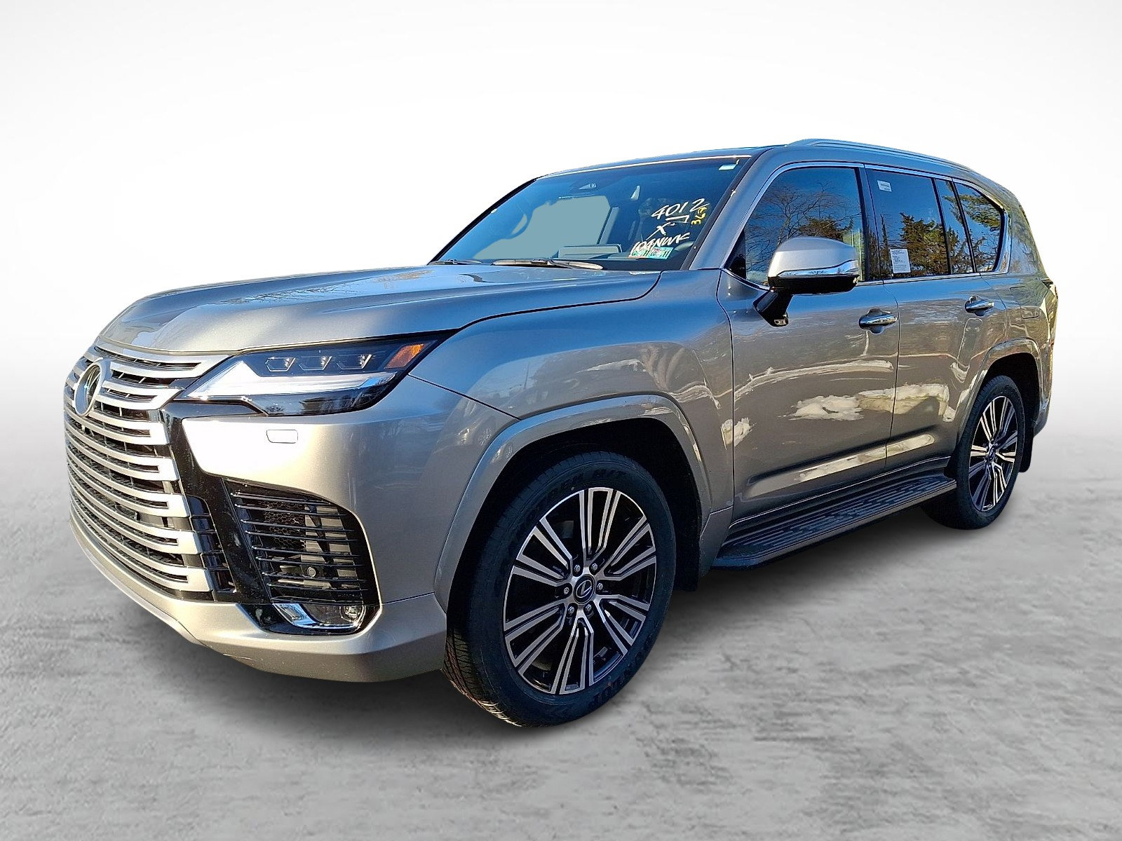 New 2026 Lexus LX 600 4WD w/ Luxury Package image 2