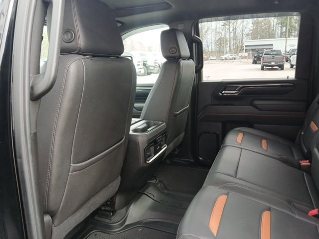 Used 2024 GMC Sierra 2500 AT4 w/ AT4 Premium Plus Package image 16