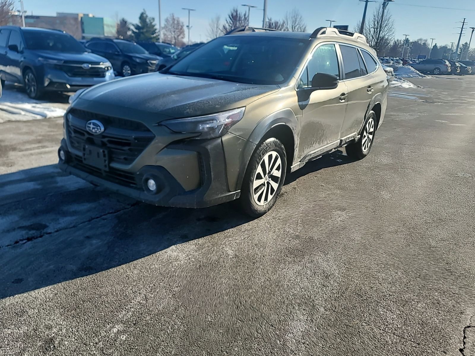 Used 2024 Subaru Outback Premium image 5