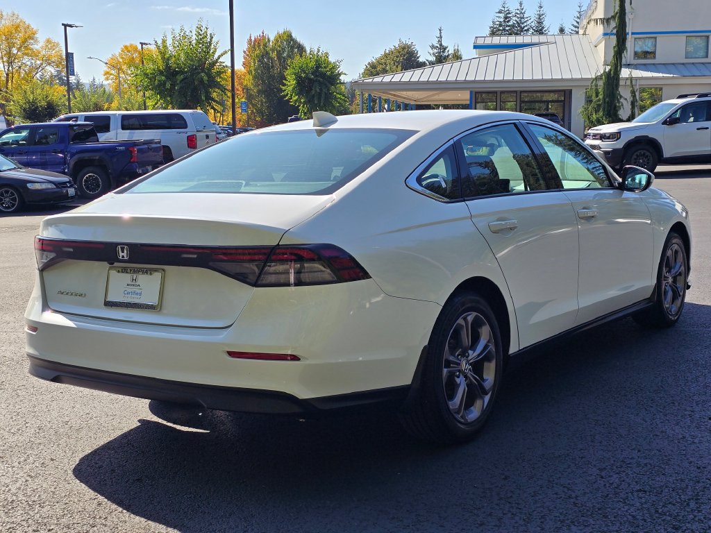 Certified 2024 Honda Accord EX image 25