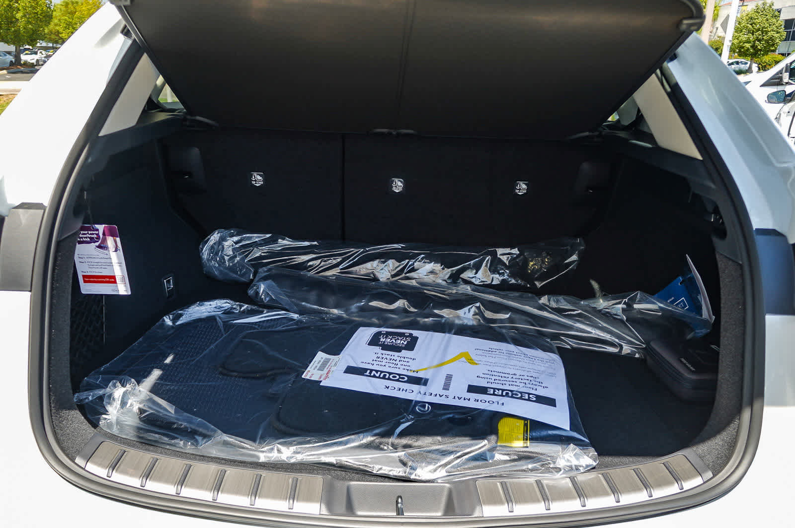 New 2025 Lexus NX 350h AWD w/ Premium Package image 29