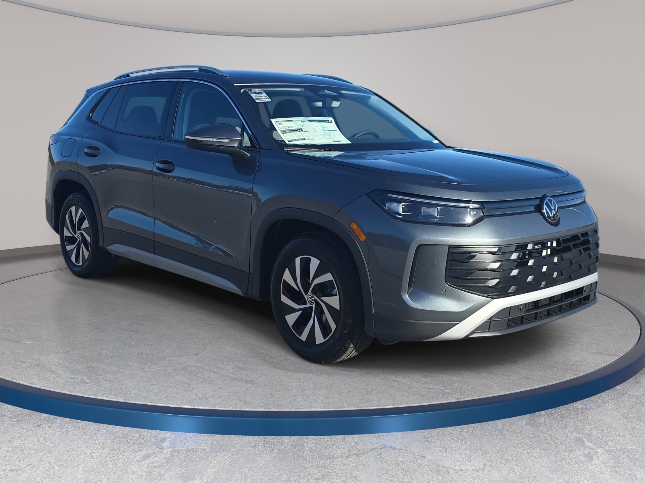 New 2026 Volkswagen Tiguan S FWD image 3