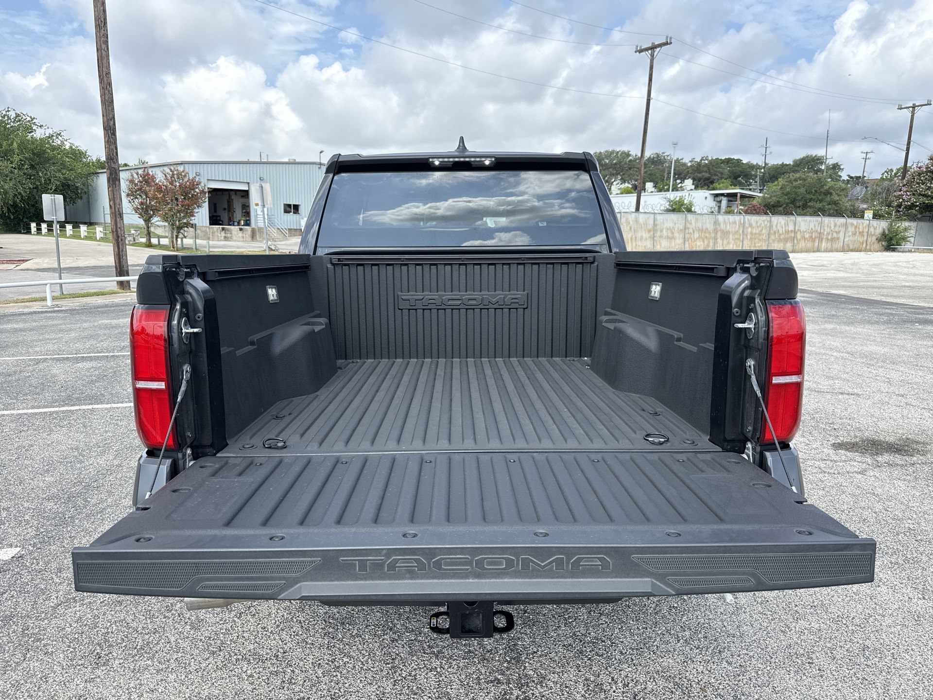 Certified 2025 Toyota Tacoma SR5 RWD image 20