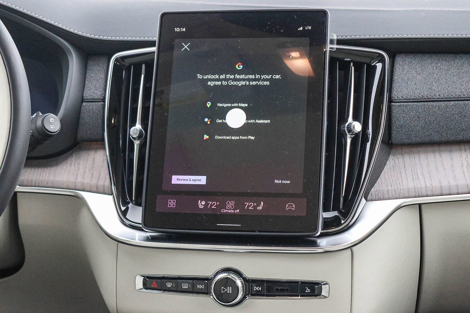 New 2026 Volvo XC90 T8 Ultra w/ Protection Package Premier image 24