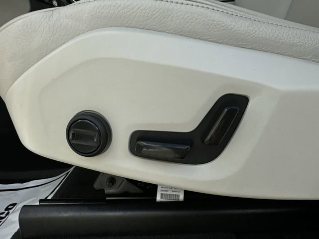 Used 2023 Volvo XC90 B6 Plus w/ Protection Package Premier image 20