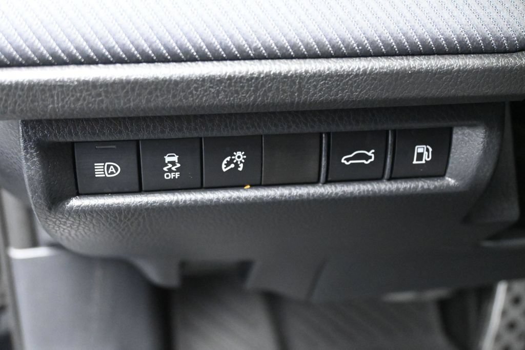 Used 2026 Toyota Camry SE FWD image 11