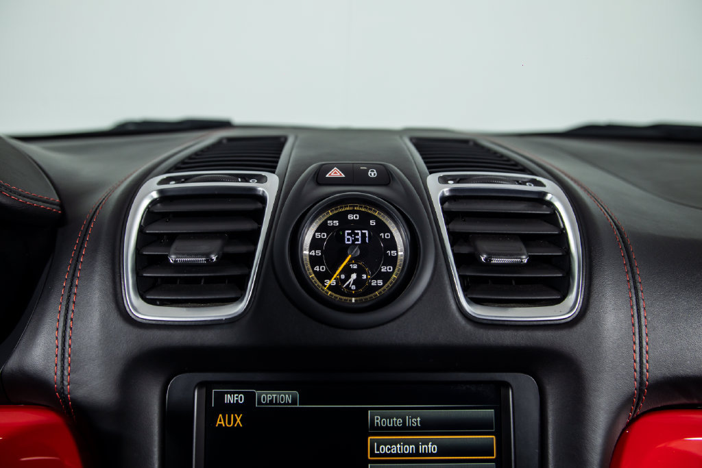 Used 2016 Porsche Cayman GT4 RWD image 28