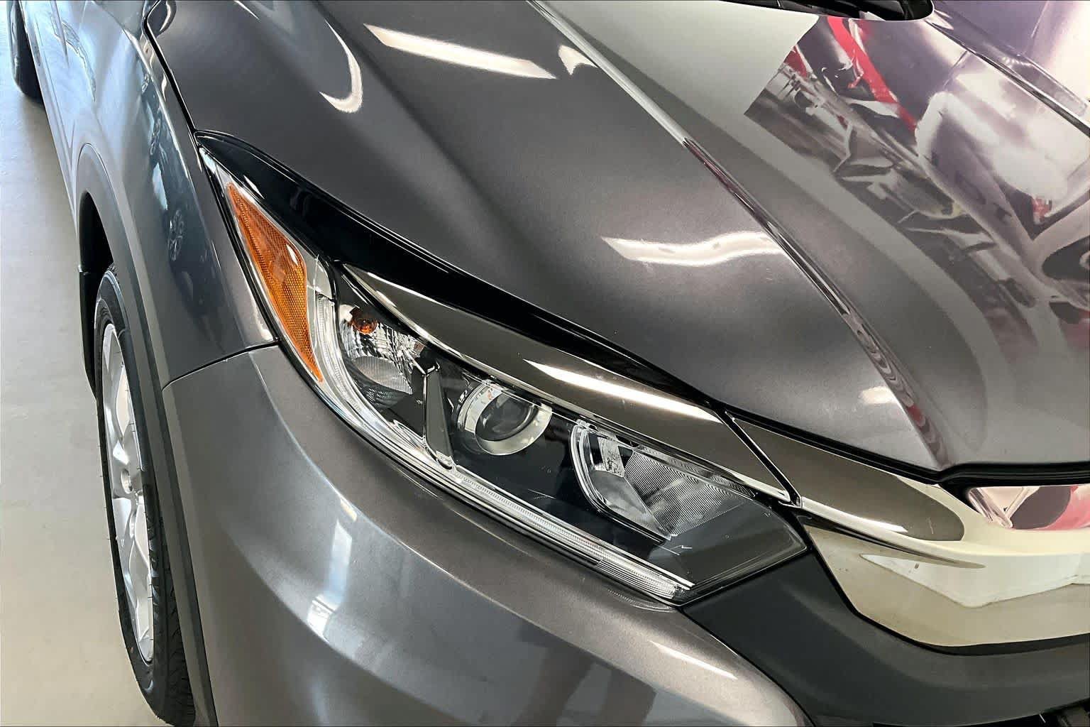 Used 2021 Honda HR-V LX image 28