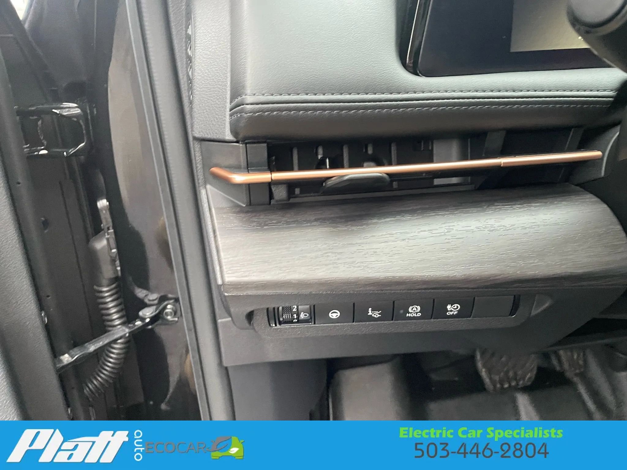 Used 2023 Nissan Ariya AWD image 22