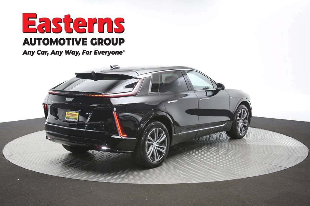 Used 2025 Cadillac Lyriq Luxury AWD/4WD image 42