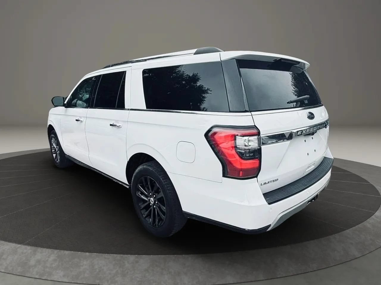 Used 2020 Ford Expedition Max Limited w/ Equipment Group 301A RWD image 3