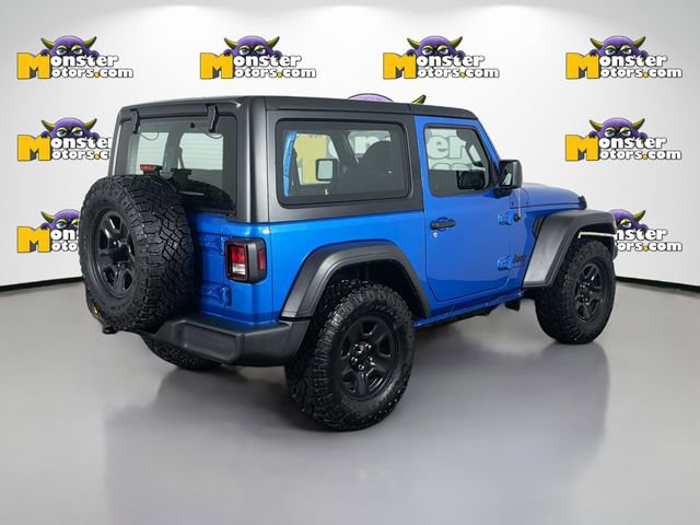 Used 2023 Jeep Wrangler Sport image 5