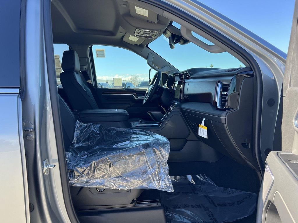 New 2026 GMC Sierra 3500 Denali AWD/4WD image 33