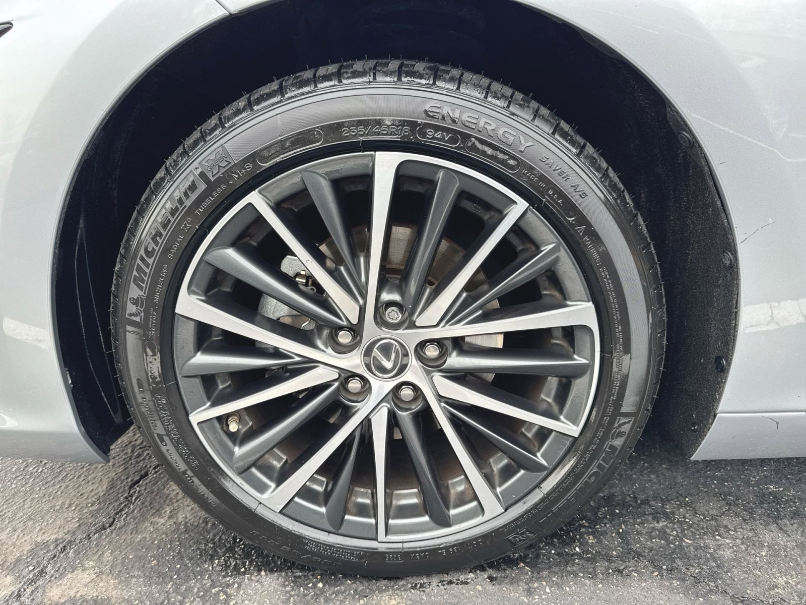 Used 2023 Lexus ES 350 w/ Accessory Package (Z1) image 7