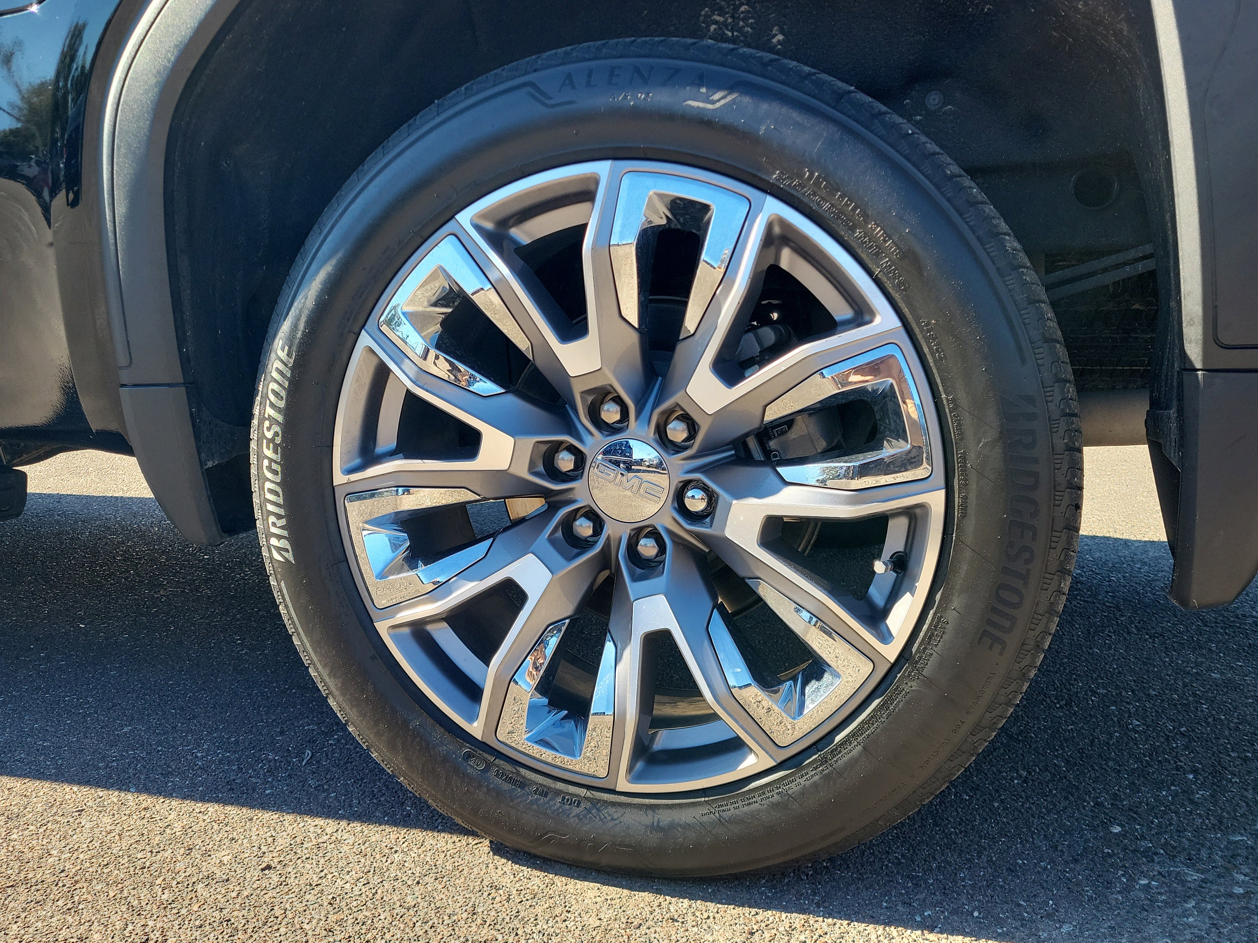 Used 2024 GMC Sierra 1500 Denali image 7