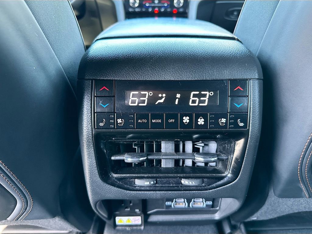 Used 2023 Jeep Grand Cherokee Summit image 34