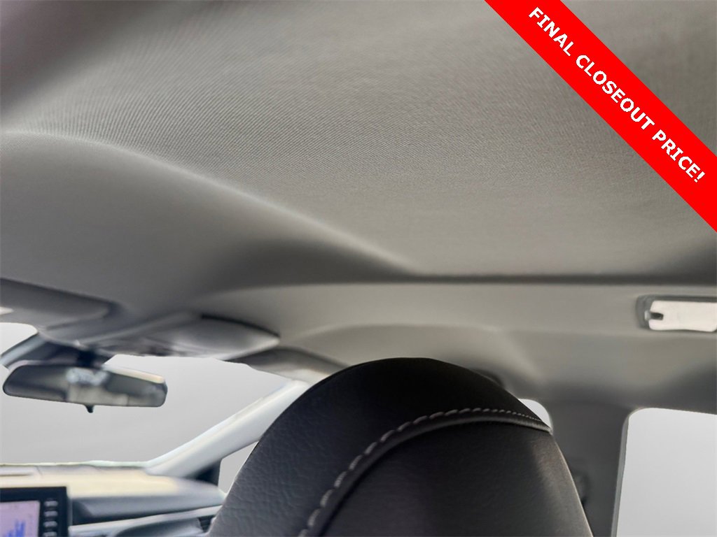 Used 2023 Toyota Camry SE image 20