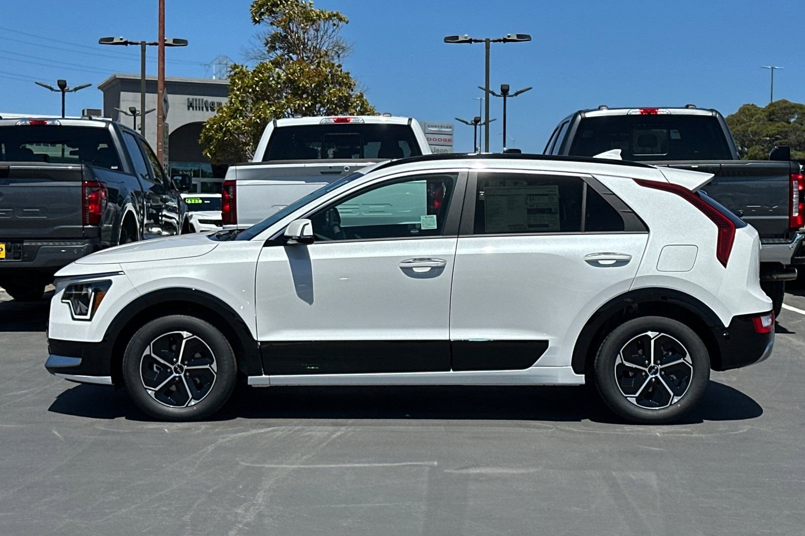 New 2026 Kia Niro FWD image 7